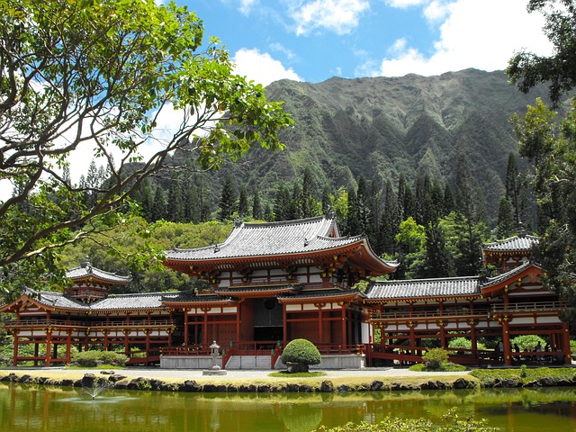 byodo-in temple, valley of the temples, o'ahu, hawai'i, buddhism, temple, religion, architecture, travel, peace, quiet, byodo-in temple, byodo-in temple, byodo-in temple, byodo-in temple, byodo-in temple, hawai'i, hawai'i, hawai'i